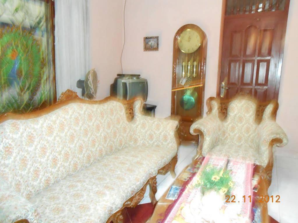 Fortuna Guest House Yogyakarta Esterno foto